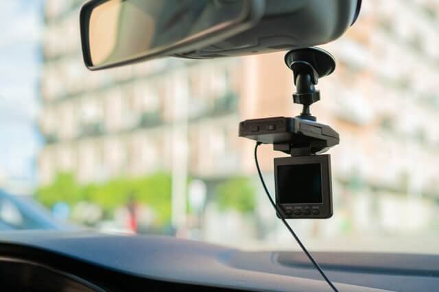 Things to Consider When Buying Dashcams for Trucks